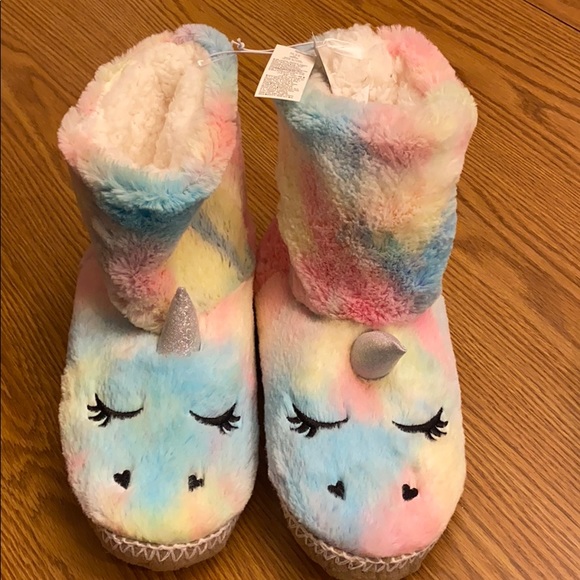 Girls Unicorn Slippers - Picture 4 of 7
